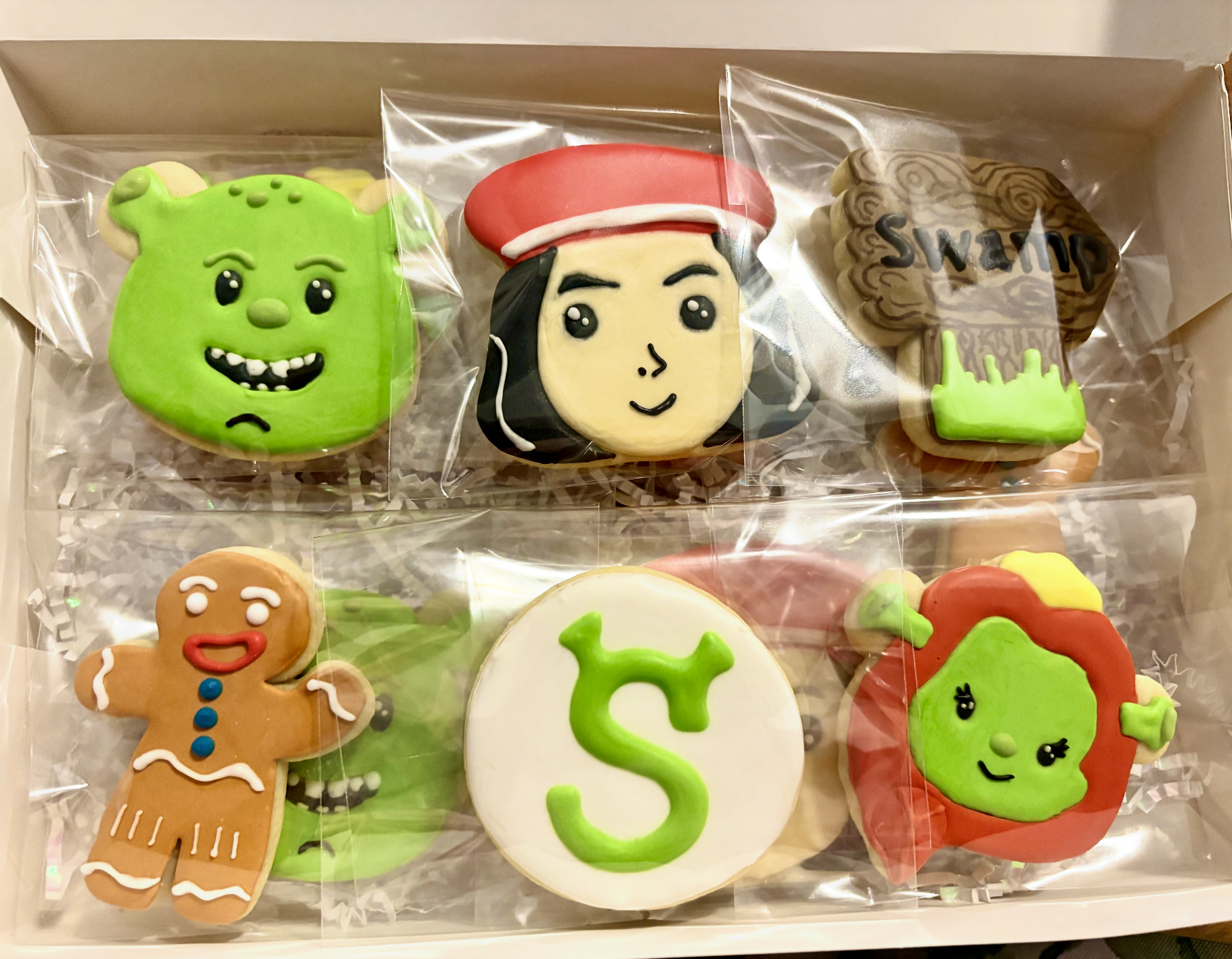 Wrapped Shrek cookie art